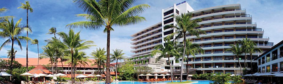 Patong Beach Hotelansicht auen